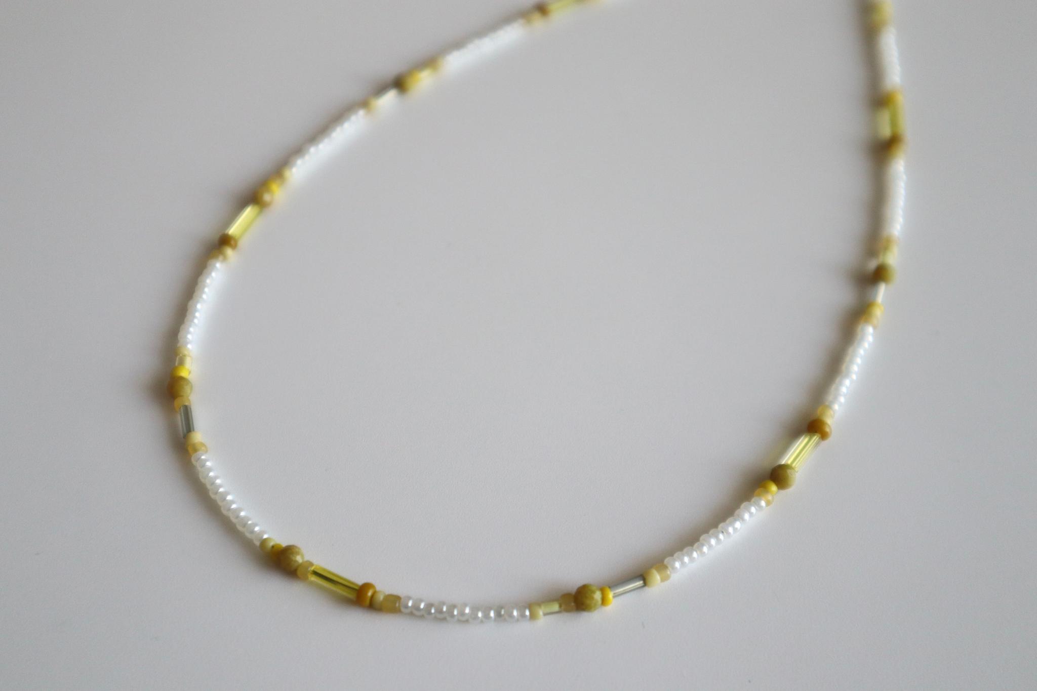 mimosa フランスアンティークビーズとボヘミアンビーズのネックレス | 3枚目