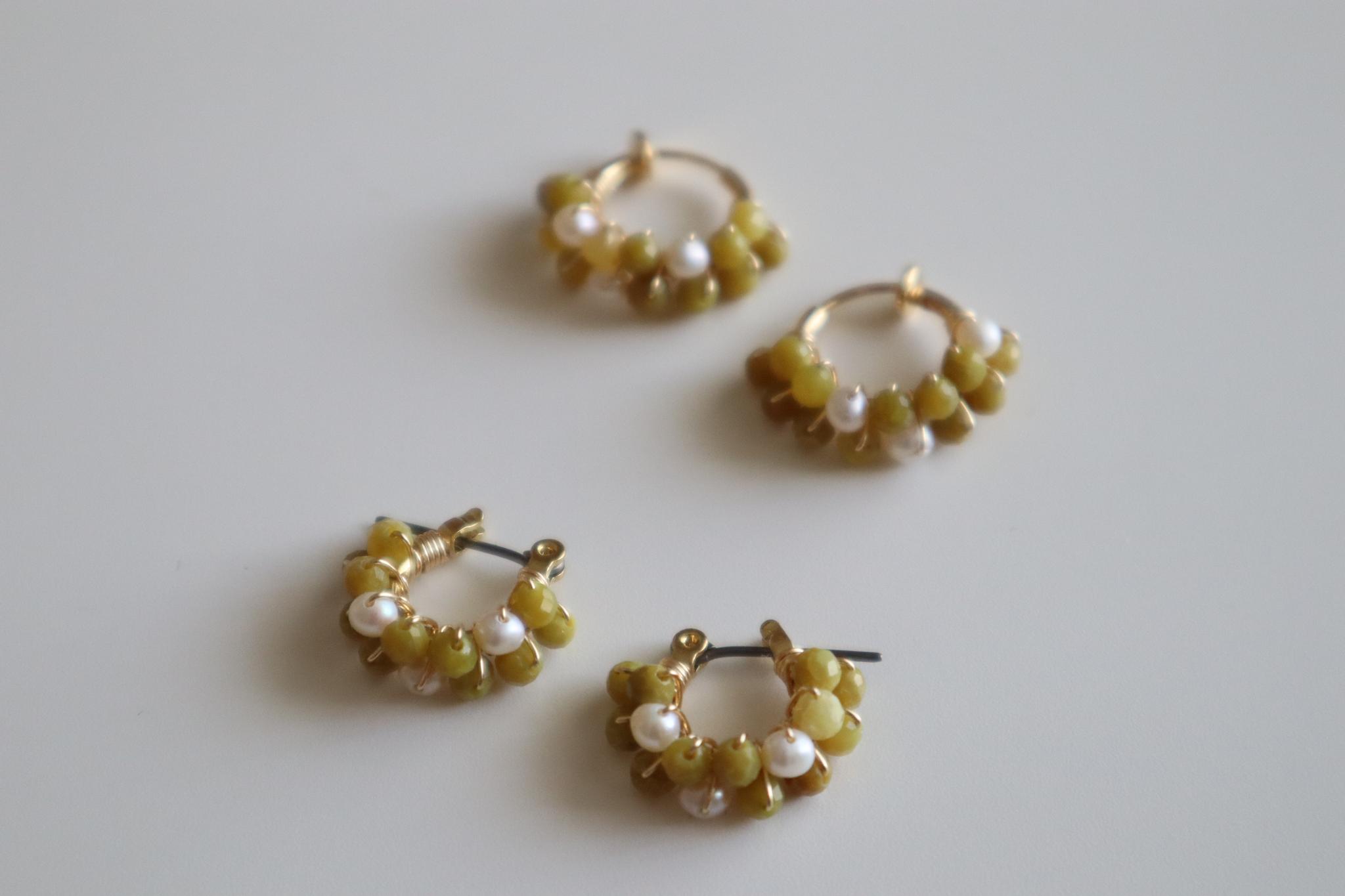 オリーブオパールと淡水パールのフープピアス/イヤリング mimosa | 6枚目