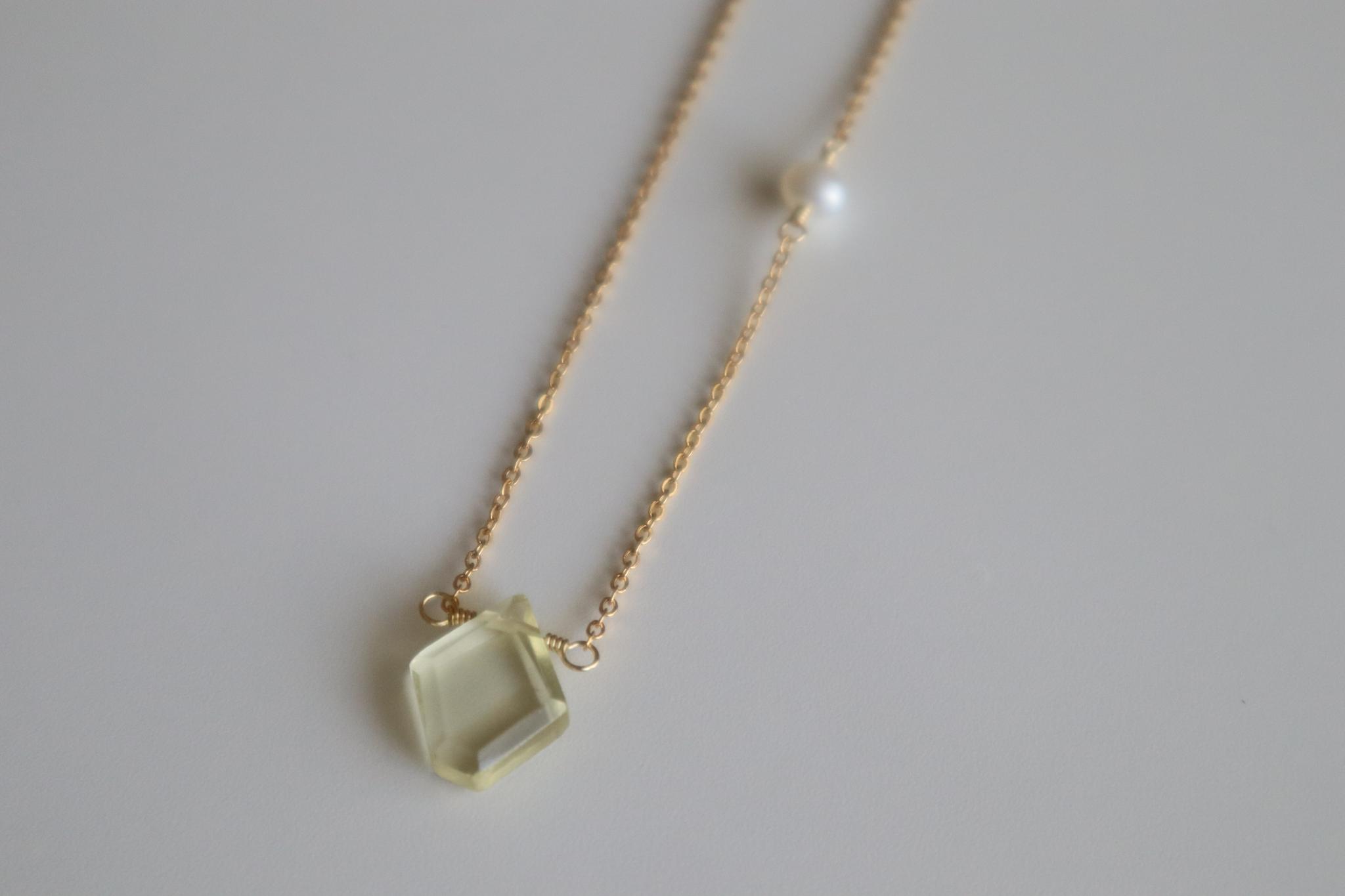 14KGF レモンクォーツ×淡水パール 一粒ネックレス 42cm|透明感・華奢・大人シンプル | 8枚目